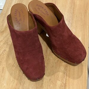 Kork-Ease Women's Burgundy Suede Mules